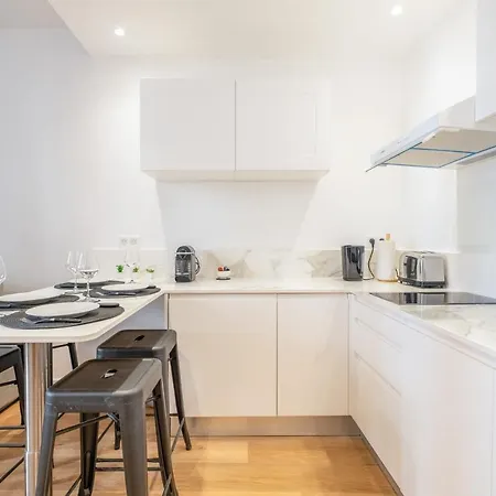 Apartamento Stylish 1-bedroom In The Center Cannes